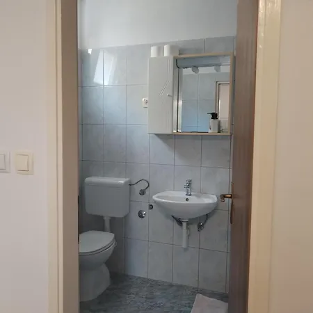 Boarding House Vide Πανσιόν