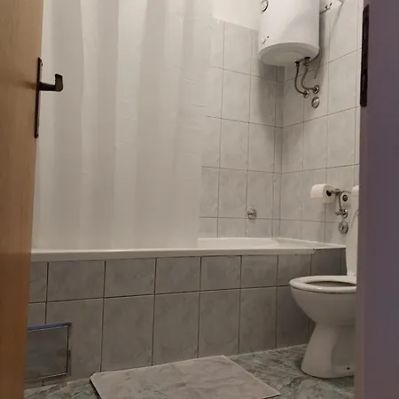 Boarding House Vide