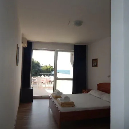 Pensionat Boarding House Vide Bogomolje
